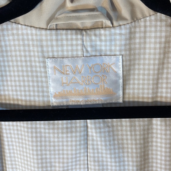 BEIGE NEW YORK HARBOR TRENCH COAT - Picture 7 of 8